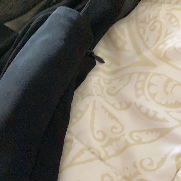 BCBGeneration One Shoulder Black Ruffles Pleated Mini Dress in Women’s Size 6 - Picture 6 of 11